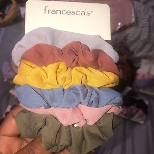 Hair scrunches